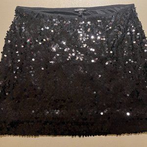 Sequin pull on mini skirt